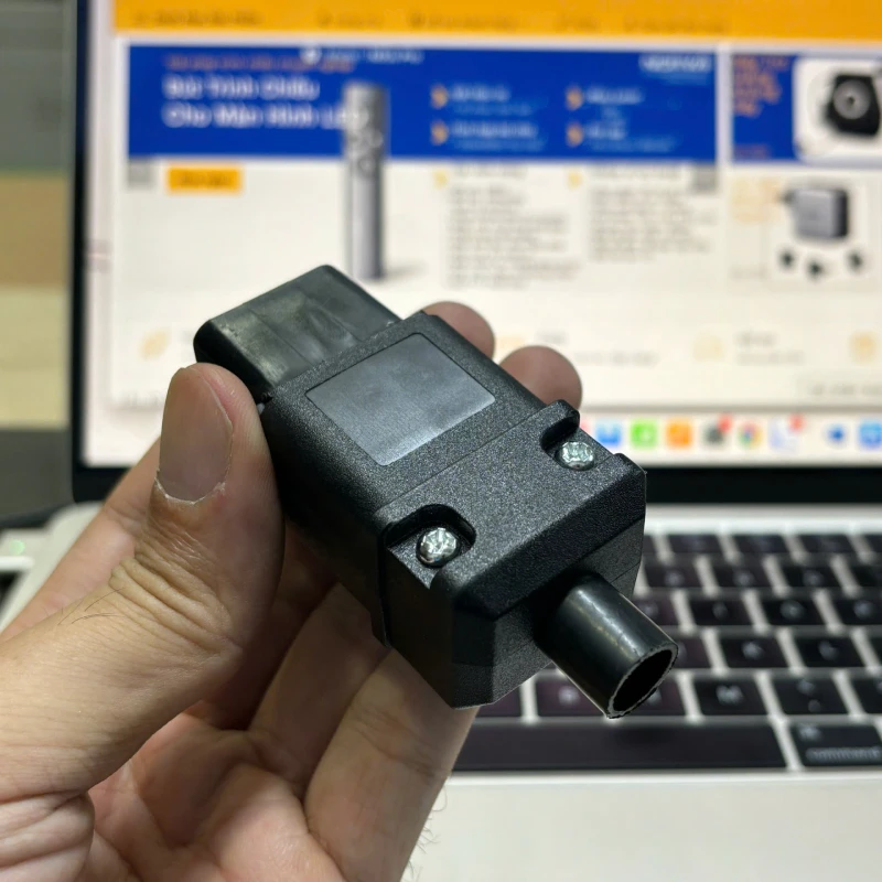 Phích cắm nguồn IEC C19 2
