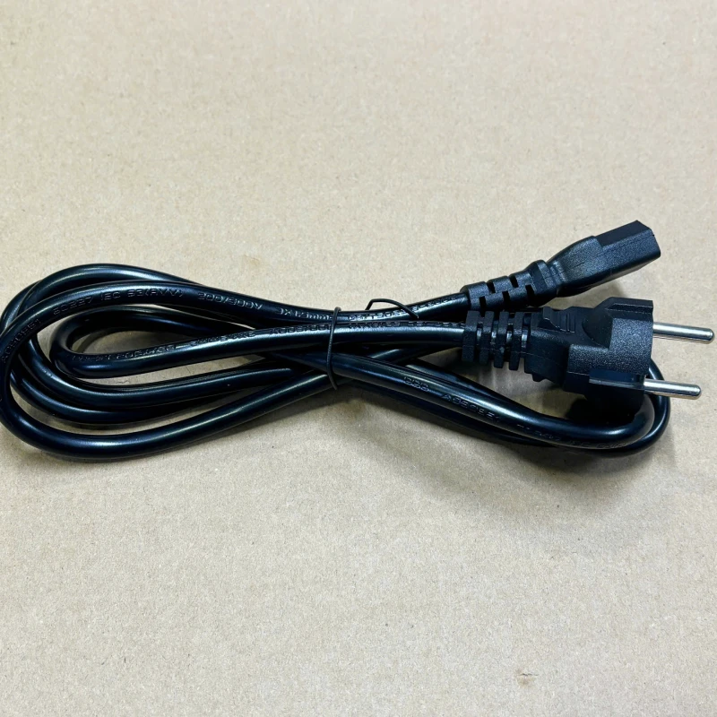 Cáp nguồn EU CEE 77- IEC320 C13 3x0.75mm