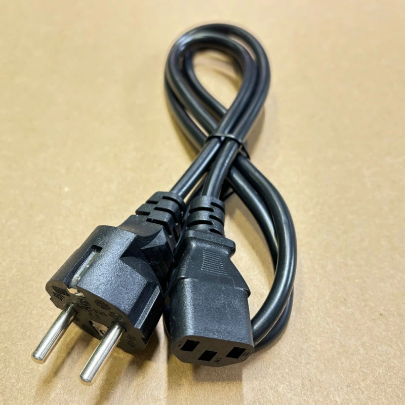 Bộ nguồn Adapter DC 12V-3A (3.2A/38.4W) chân cắm DC 5.5*2.5mm YU-1203 - Phụ Kiện Điện Tử.Com.vn Cáp nguồn C13 1.2m TTA