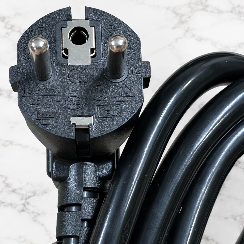Cáp nguồn C19 3×2.5mm 3 Cáp nguồn C19 3x2.5mm 3